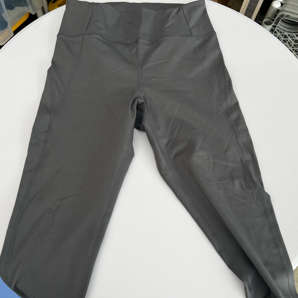 Girlfriend Collective Cropped Leggings